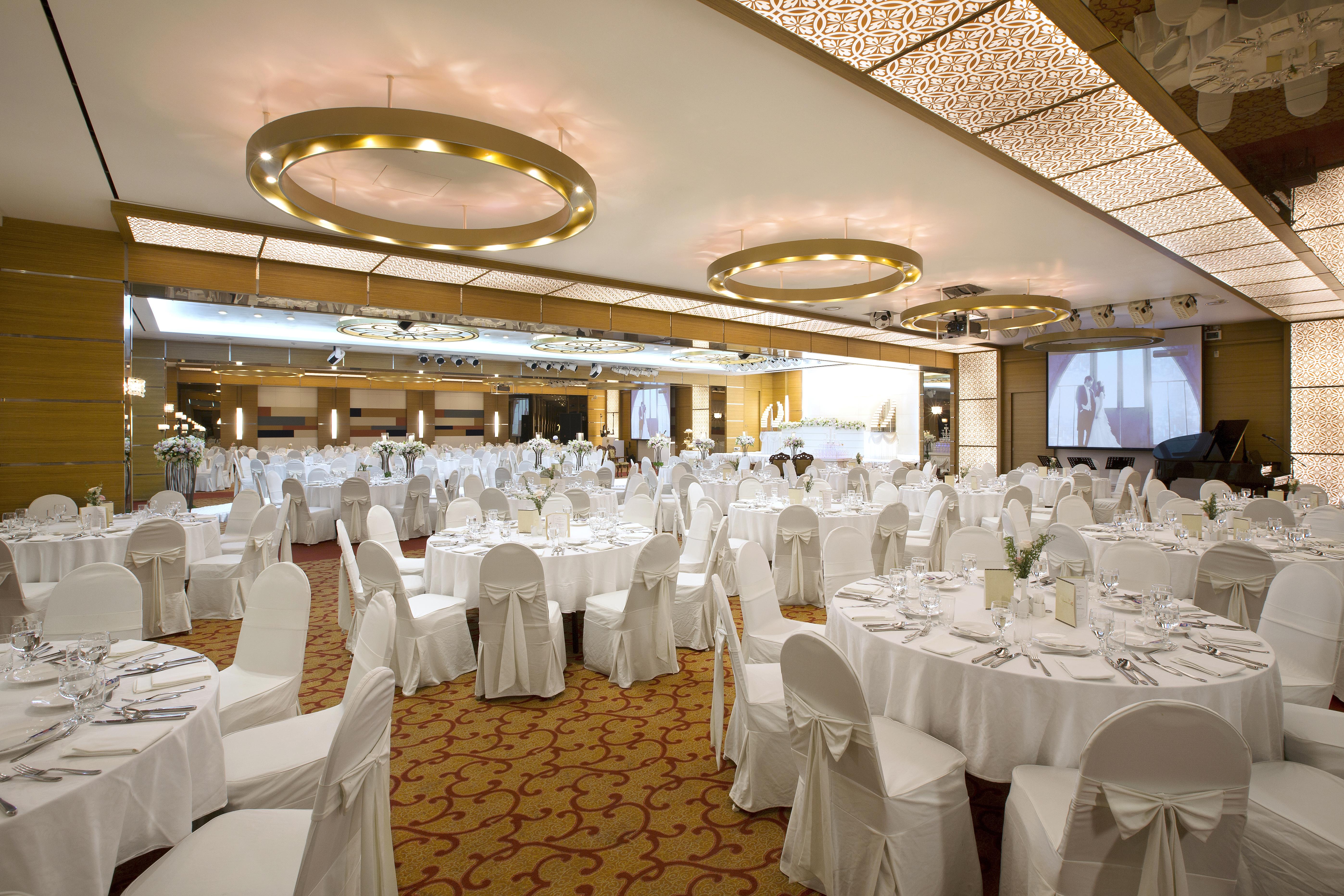 Commodore Hotel Busan Exterior photo