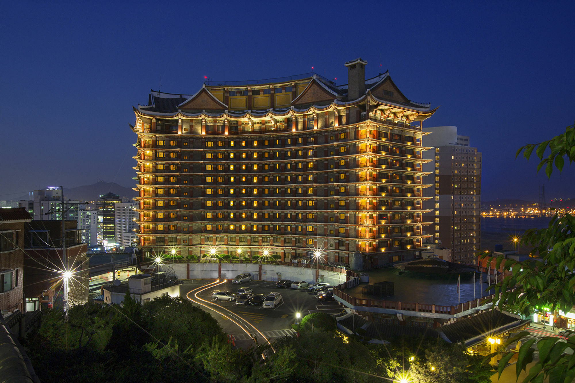 Commodore Hotel Busan Exterior photo